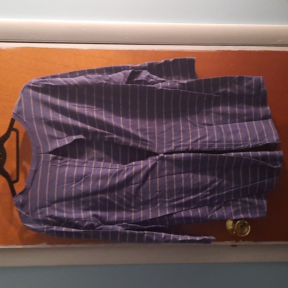 Field & Stream purple with light purple grayish stripe. 3/4 sleeve. Size 2XL - Picture 3 of 5